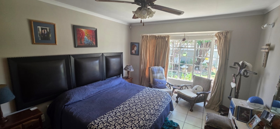 3 Bedroom Property for Sale in Kannoniers Park North West